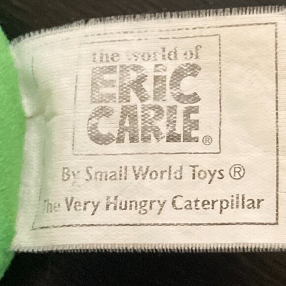 Vintage 2005 Eric Carle The Very Hungry Caterpillar 19" Plush Toy with Foods - Picture 7 of 9